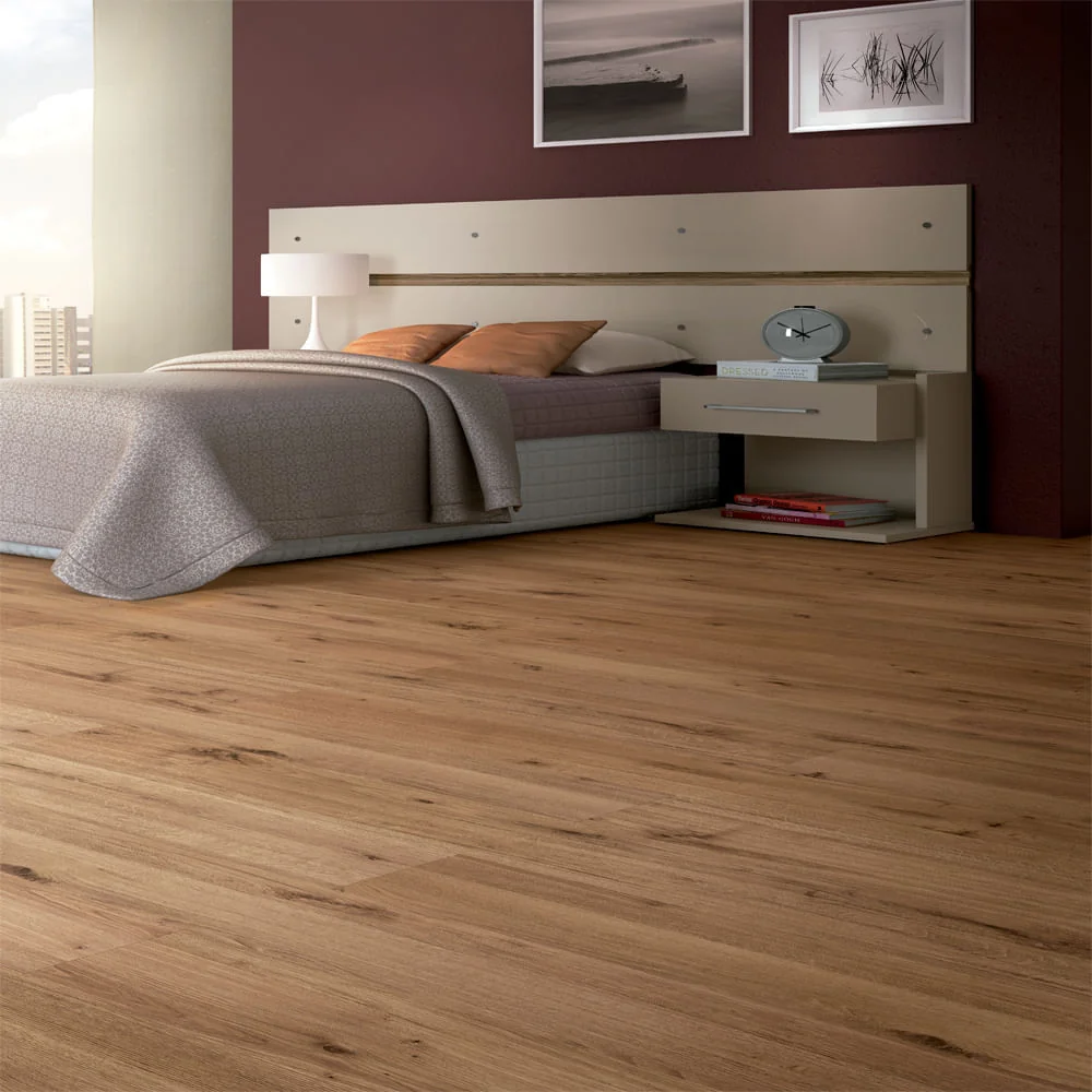 Quarto com piso laminado Eucafloor em ambiente residencial